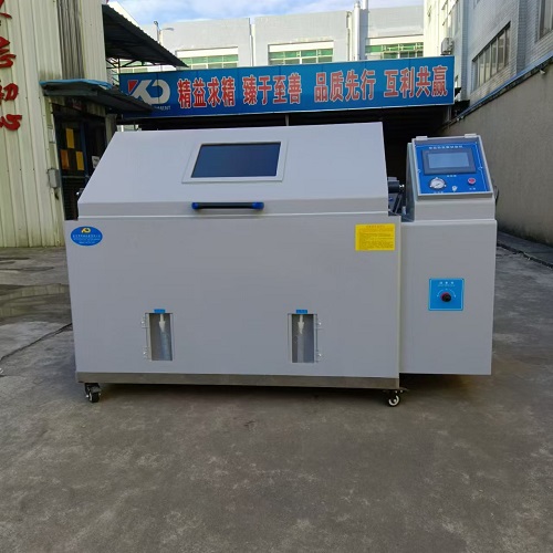 新能源汽車電鍍件耐腐蝕性如何保障?這其中,鹽霧試驗箱扮演了重要的角色