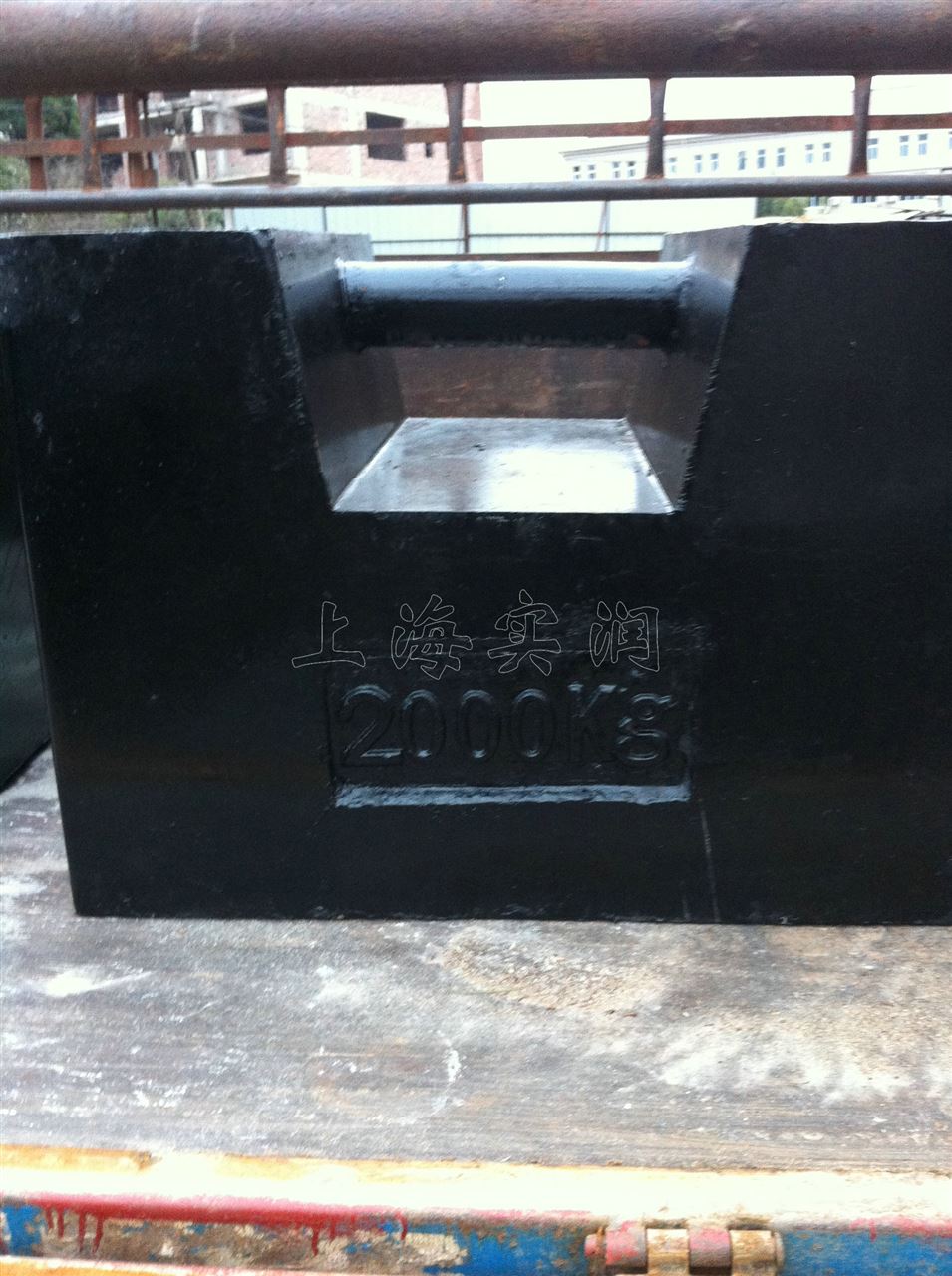 2000kg标准砝码