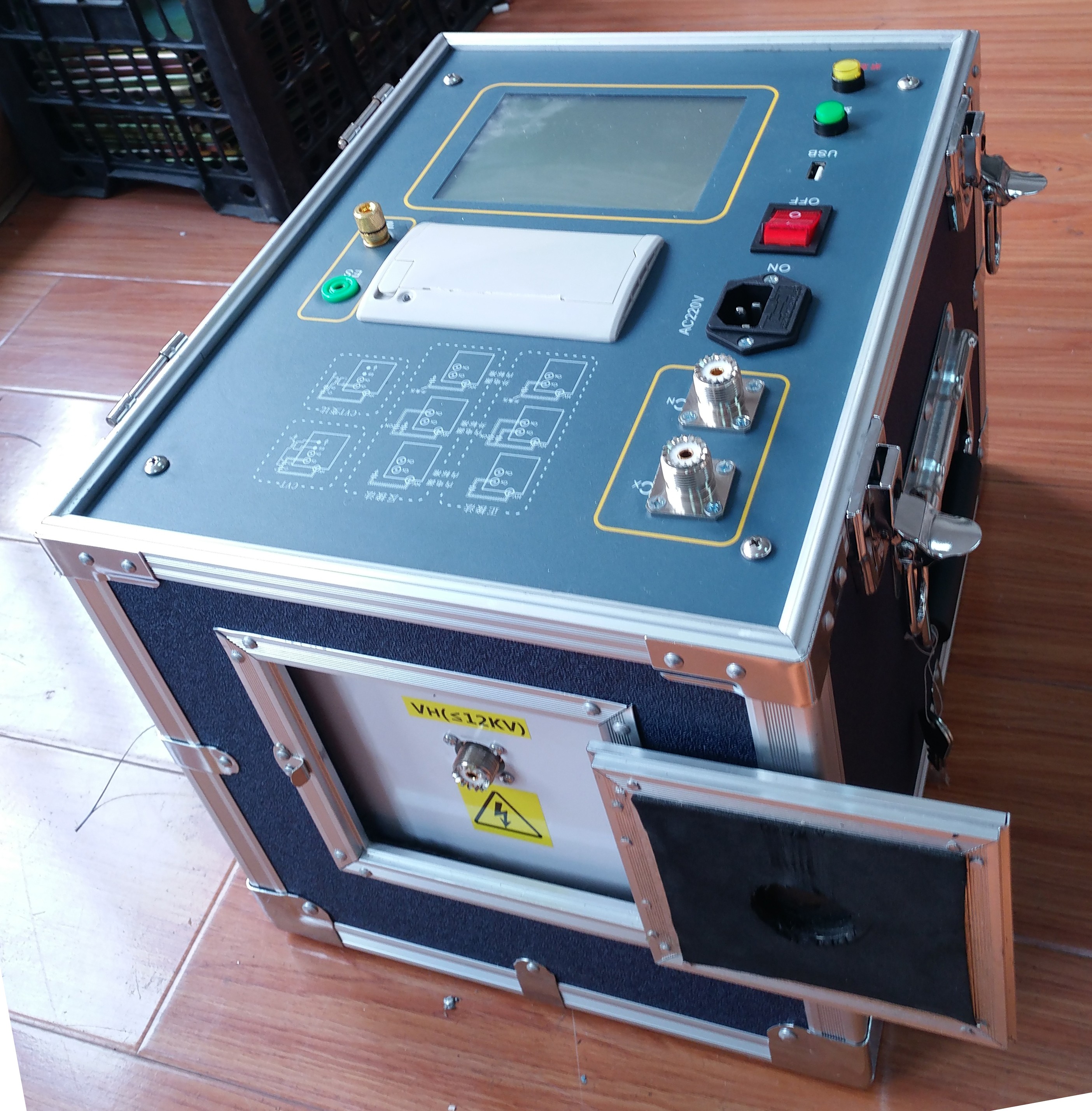 電力試驗設備&ldquo;絕緣電阻功能便攜式變頻介質損耗測試儀&rdquo;測試速度大大提高