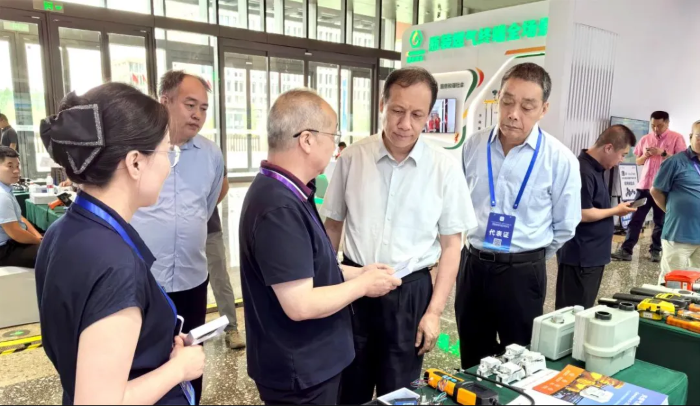 红外传感器技术赋能燃气本质安全｜四方光电亮相2026雄安燃气安全研讨会