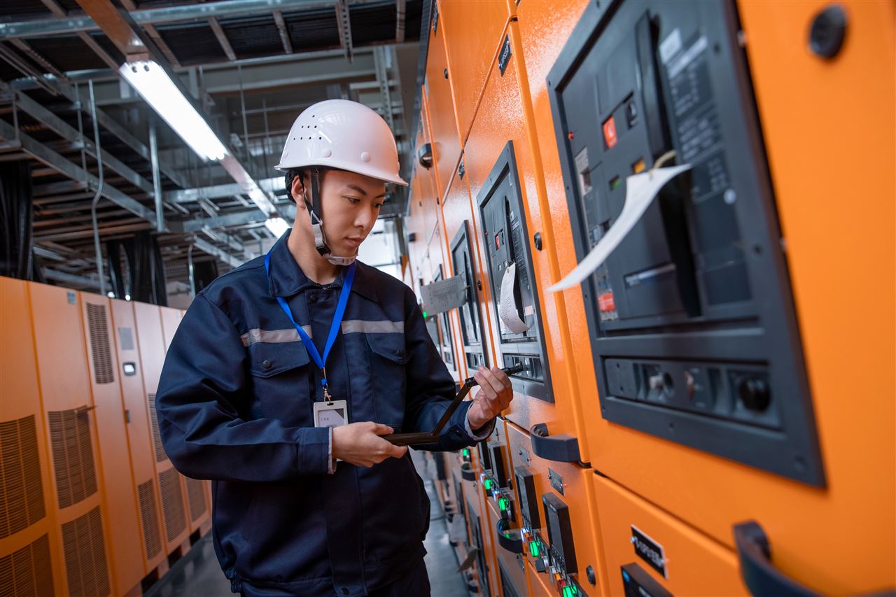 西門子聯手 NVIDIA！AI 工業技術棧煥新制造業